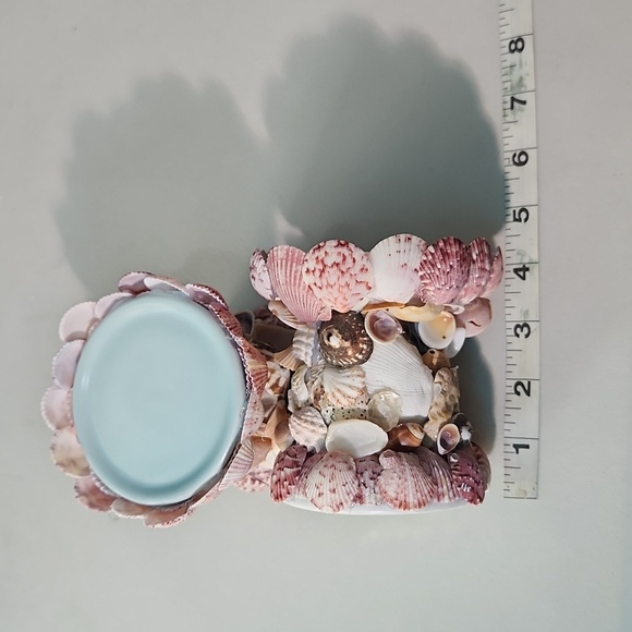 Hand Crafted Sea Shell Accented Candle Holders with Candles Set - Picture 7 of 10